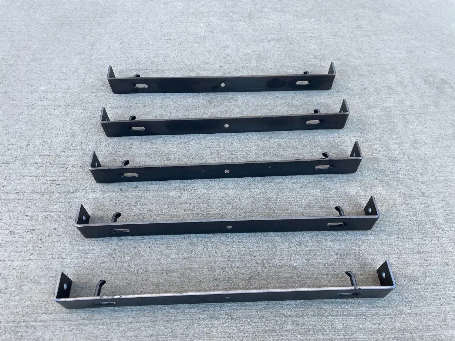 10" x 3/4" Concrete Spreader Cleats - Form Clips