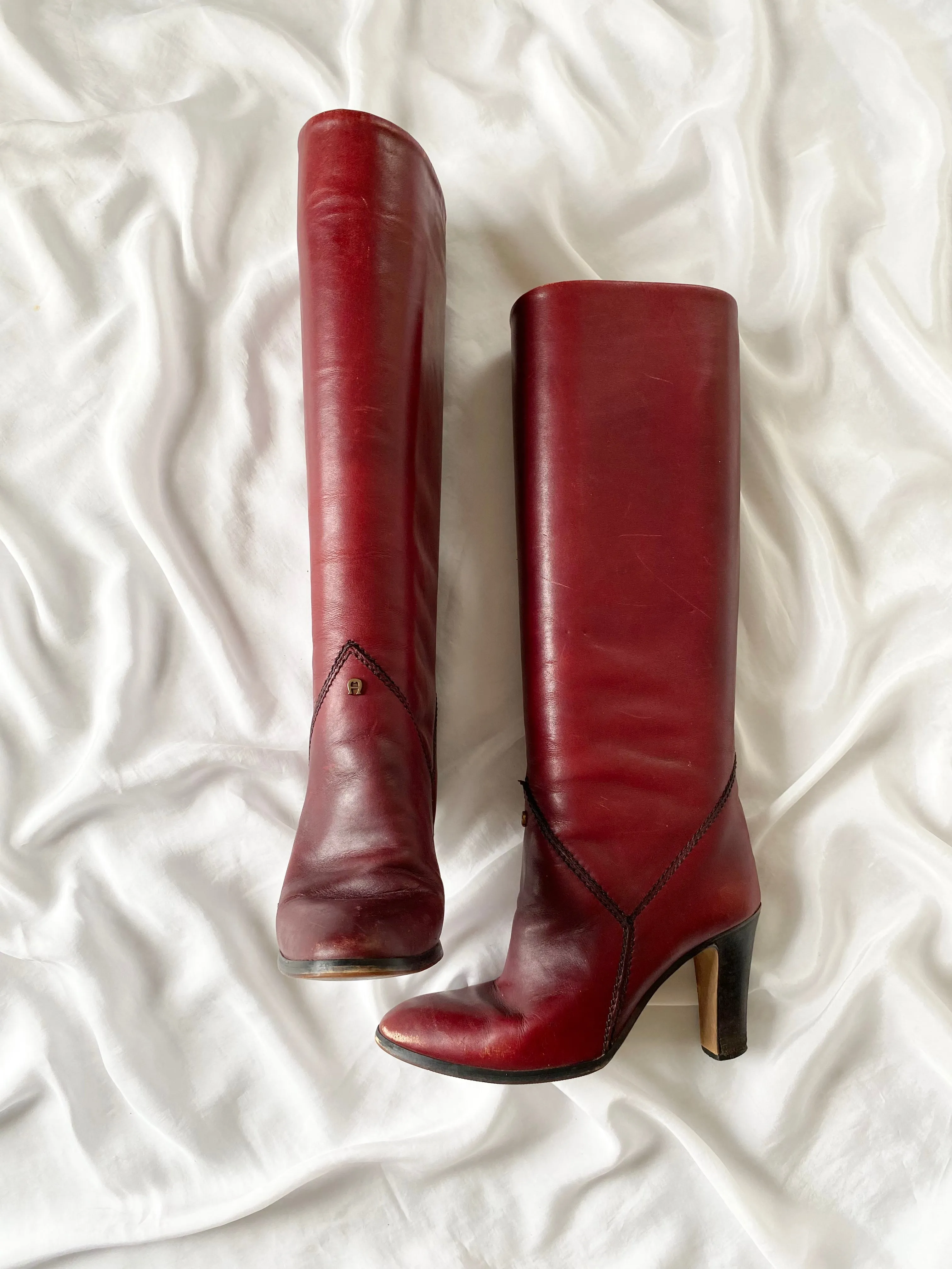 1970s Red Oxblood Italian Leather Heeled Riding Boots (7.5)