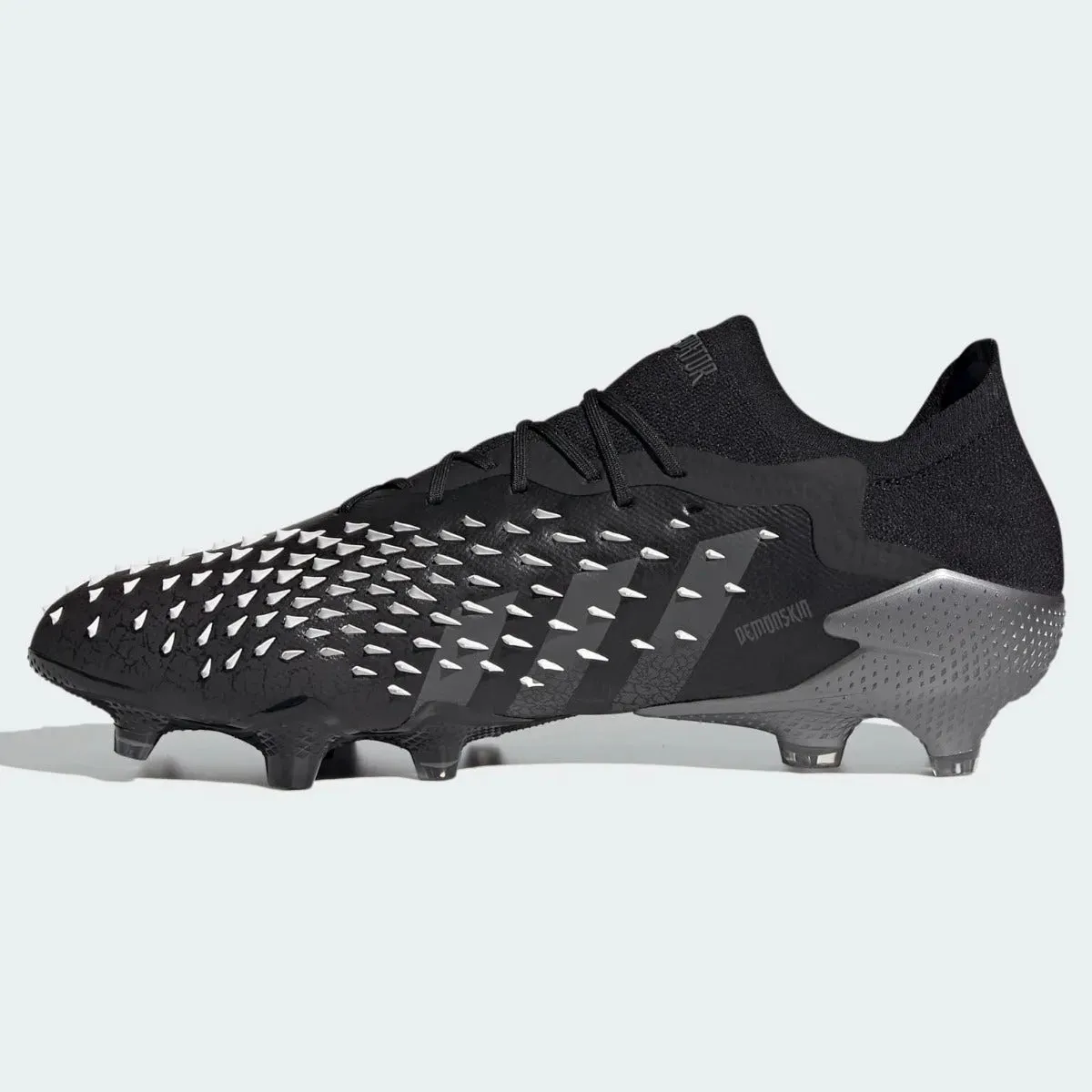 Adidas Predator Freak .1 Low FG - Black-White
