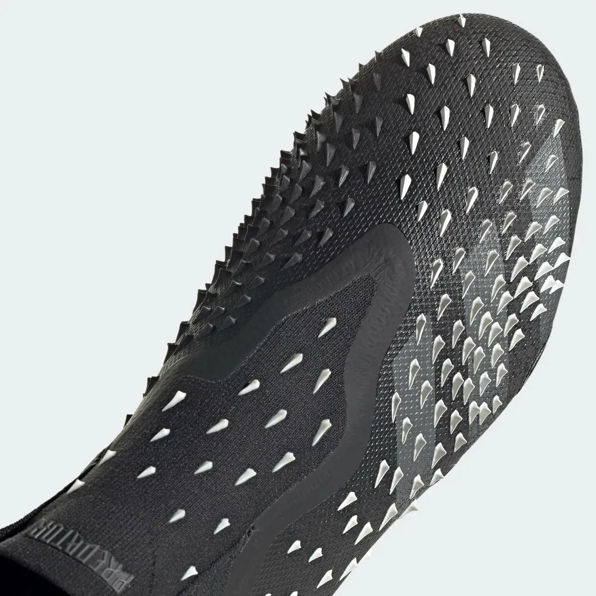 Adidas Predator Freak   FG - Black-White