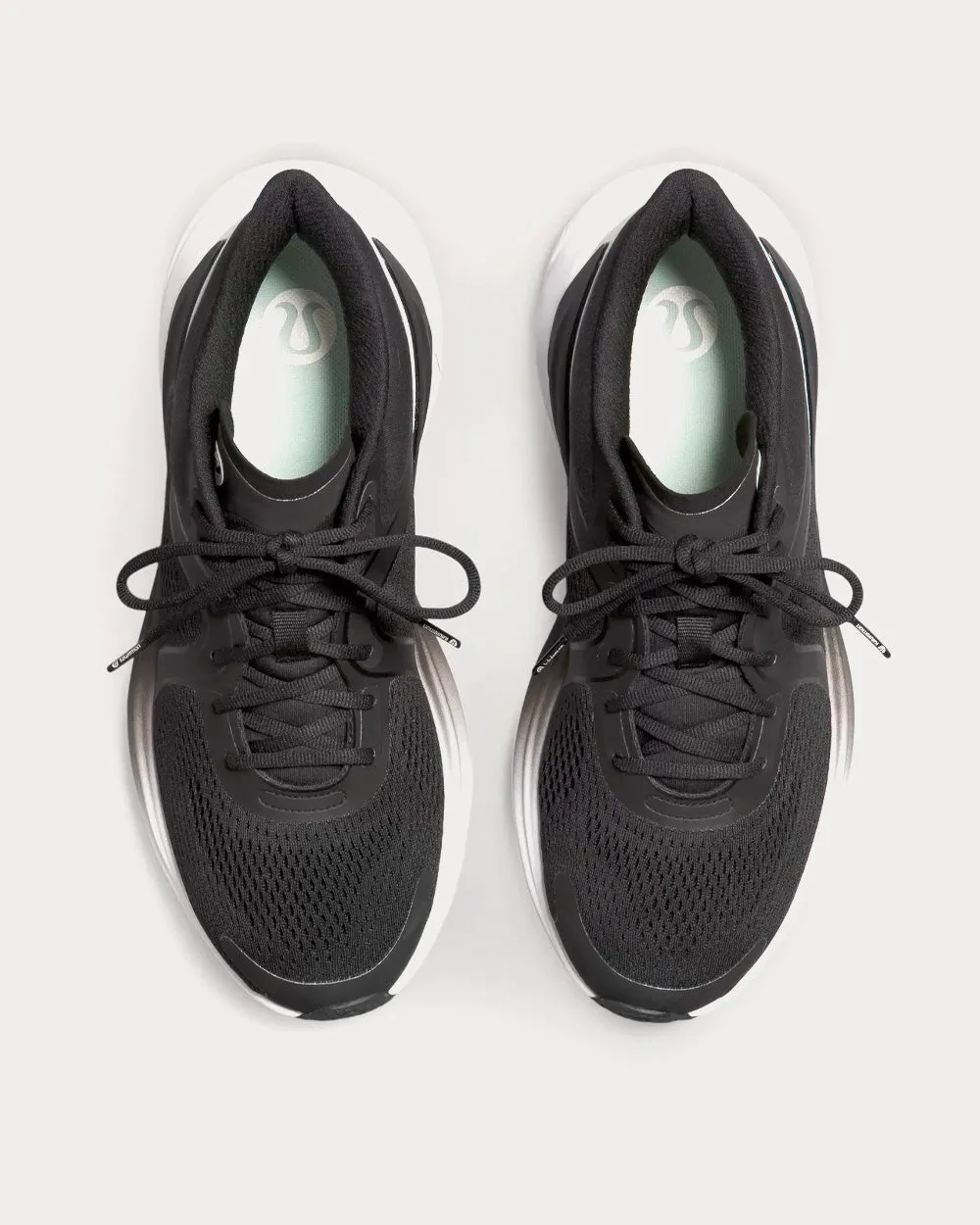 Blissfeel Black / Black / White Running Shoes