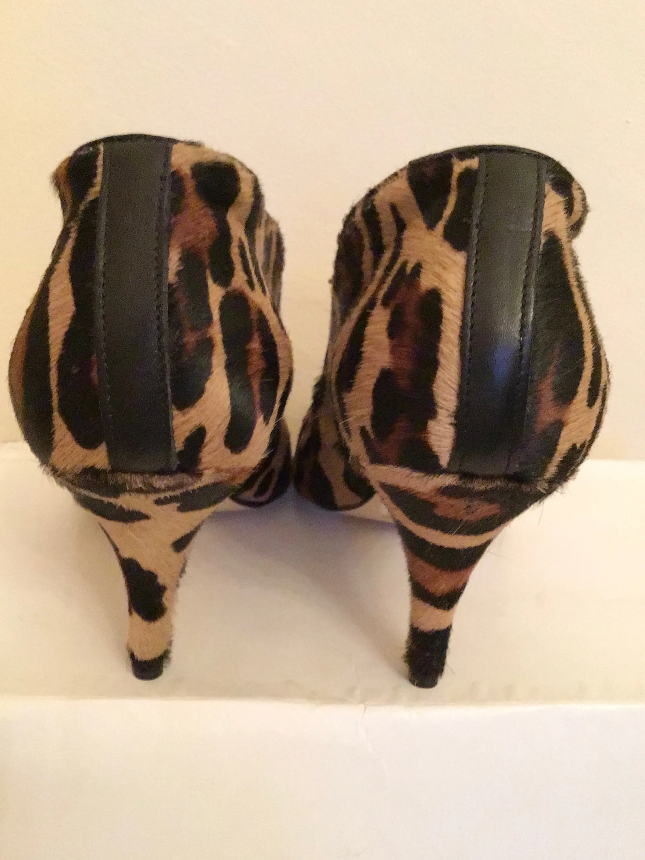 BRAND NEW HOBBS BLACK & BROWN LEOPARD PRINT PONYSKIN HEELED SHOE/ BOOTS SIZE 3.5/36