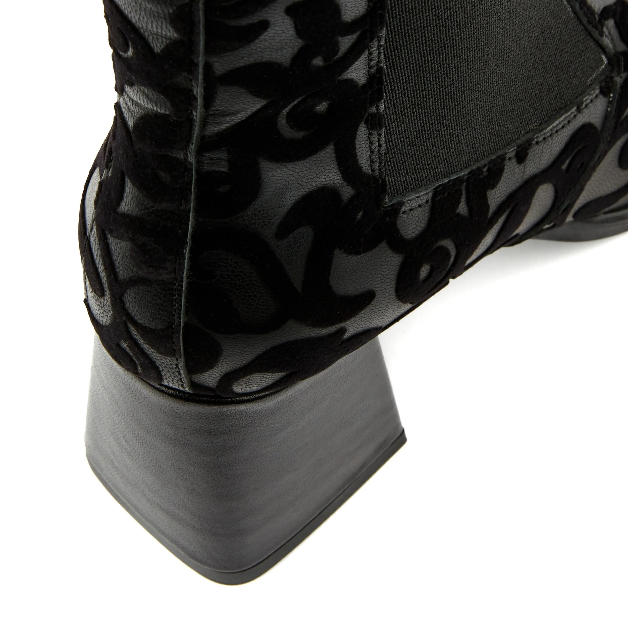 Claudia Mini - Black Floral by