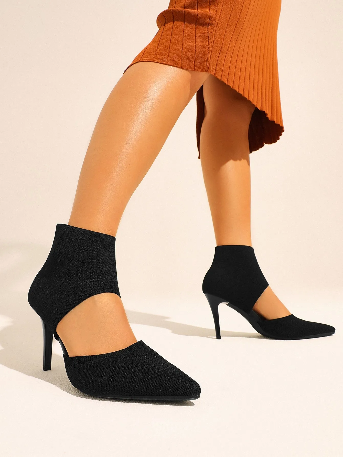 Cuccoo Minimalist Stiletto Heeled Cut-out Knit Boots