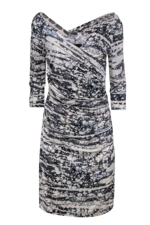 Diane von Furstenberg - White & Gray Marbled Printed Ruched Dress Sz 10