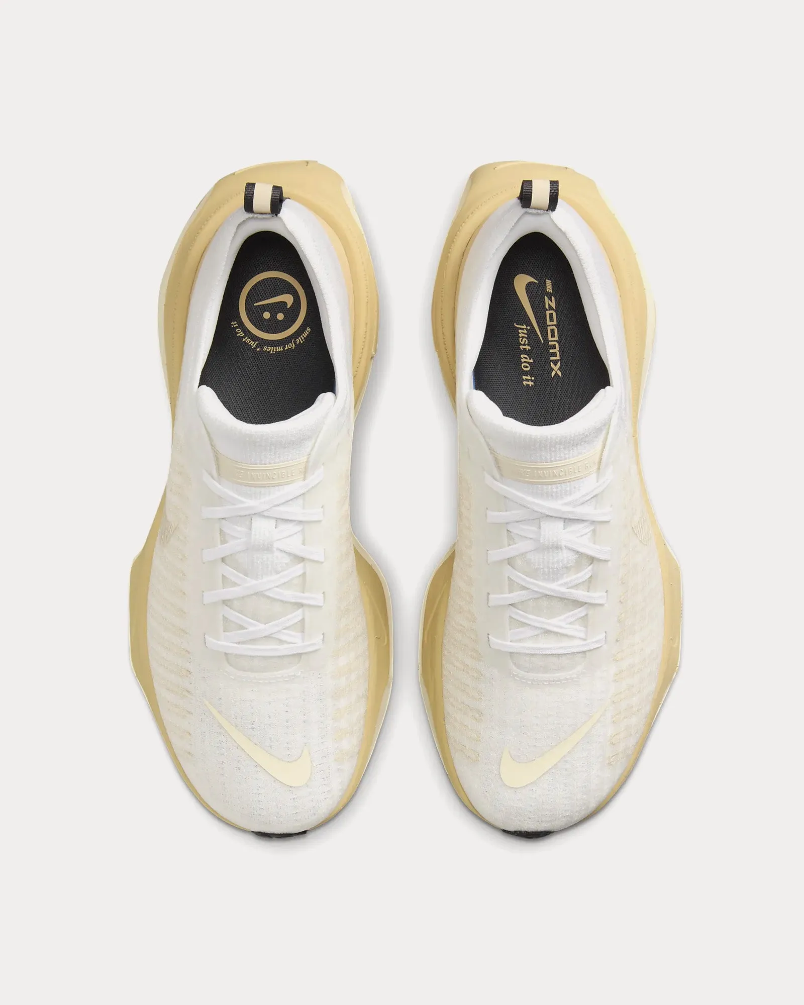 Invincible 3 White / Sesame / Anthracite / Coconut Milk Running Shoes