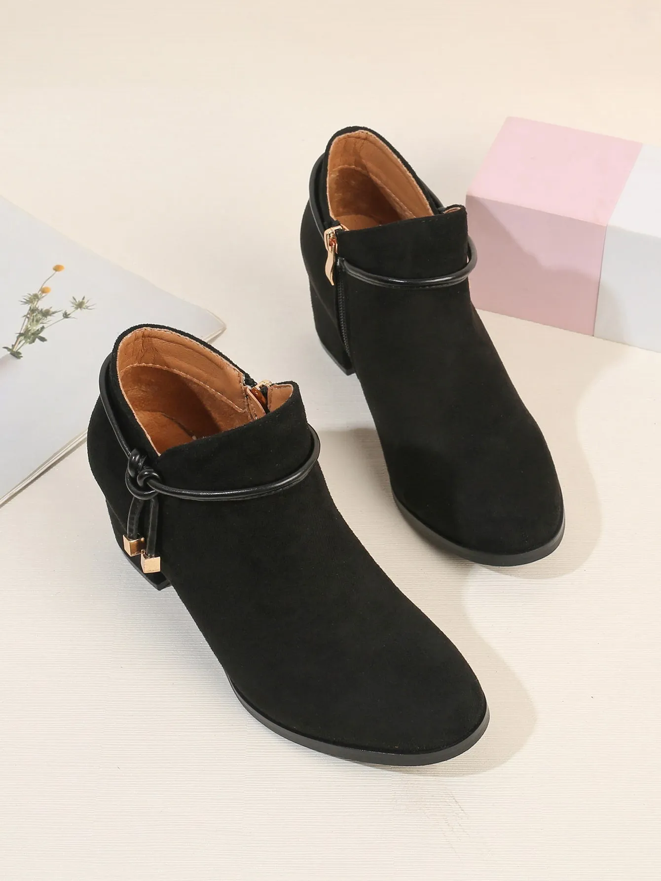 Knot Detail Side Zip Chunky Heeled Booties