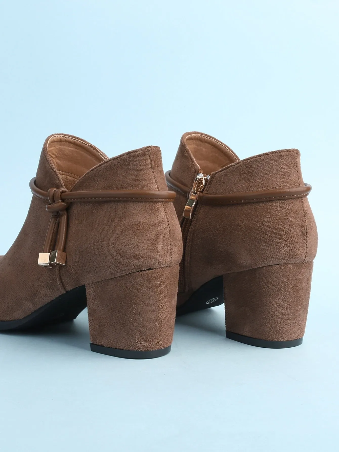 Knot Detail Side Zip Chunky Heeled Booties
