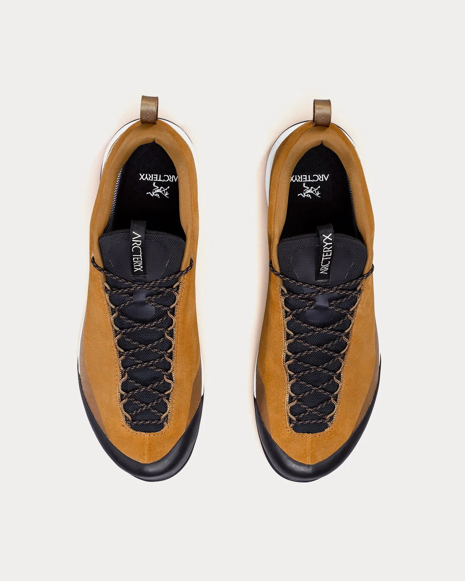 Konseal FL 2 Leather Relic / Black Running Shoes