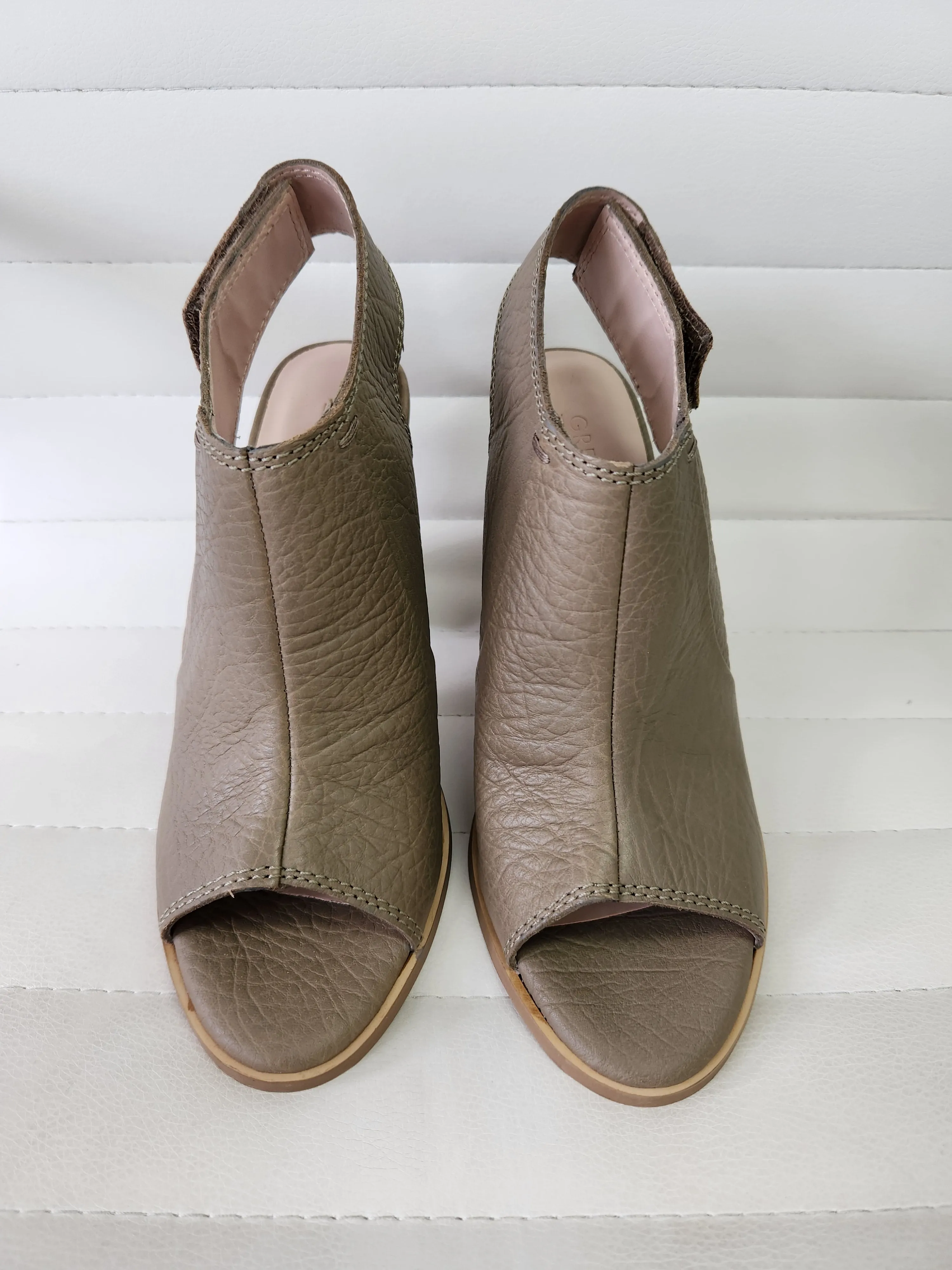 Lunar Grey Leather Shoe Boots