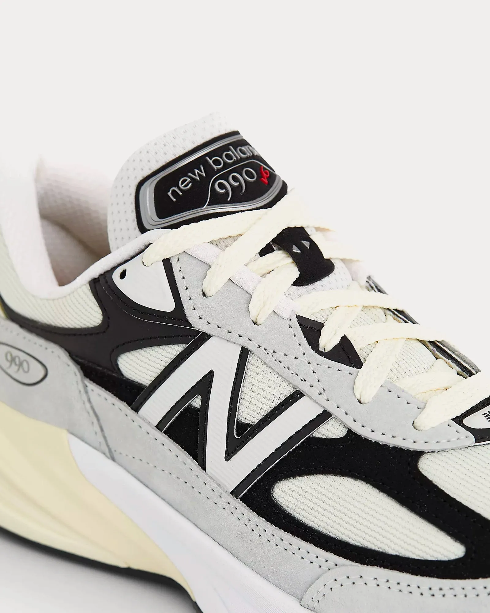 Made in USA 990v6 Grey / Black Low Top Sneakers