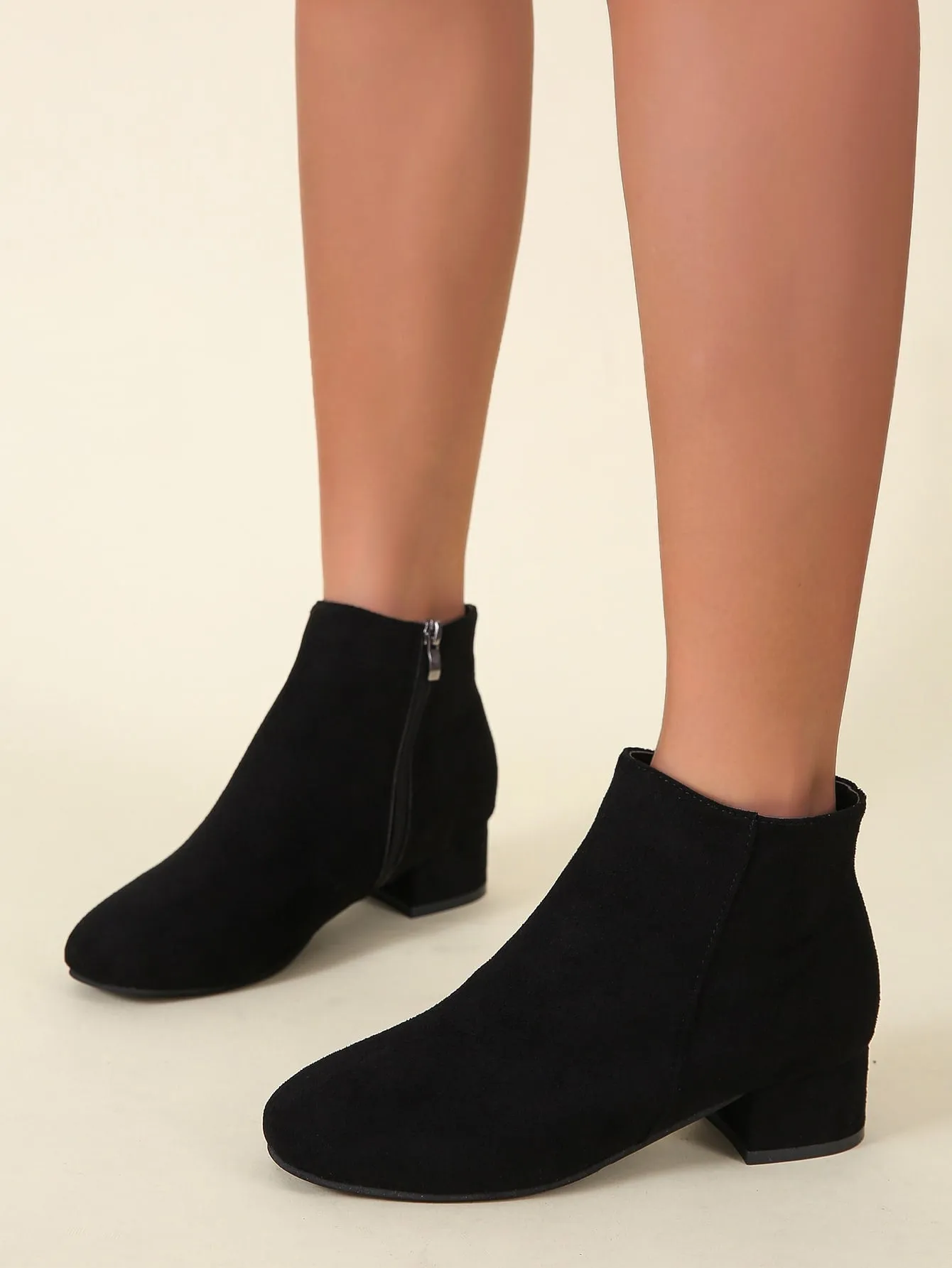 Minimalist Side Zipper Chunky Heeled Boots