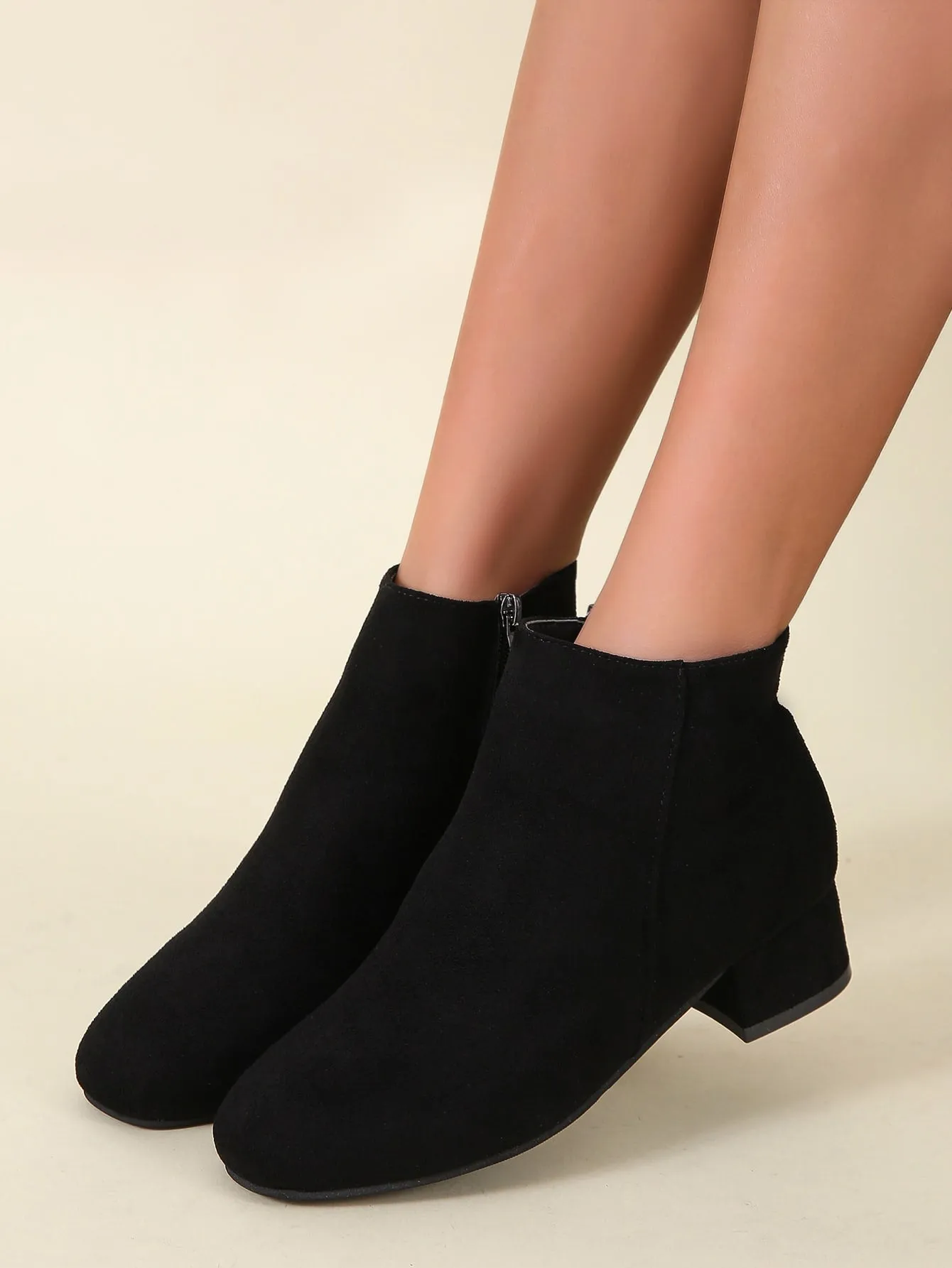 Minimalist Side Zipper Chunky Heeled Boots