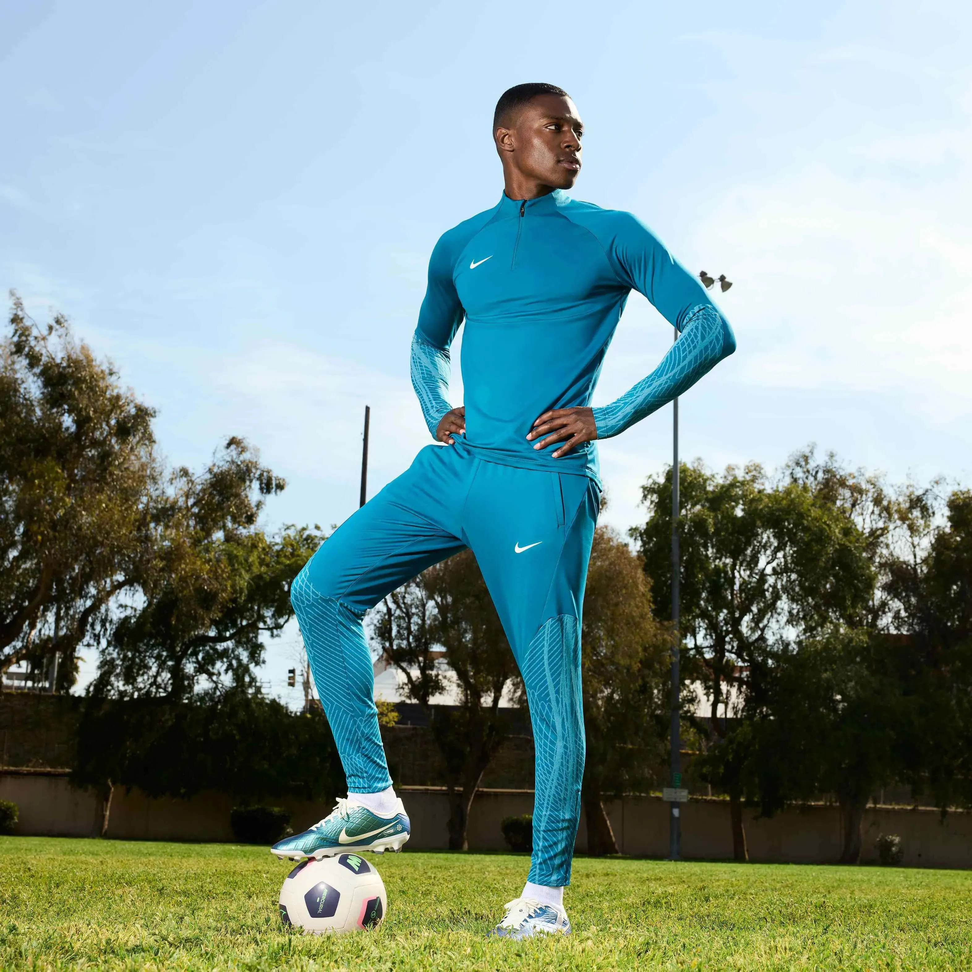 Nike Legend 10 Academy FG/MG - Tiempo Emerald Pack (SU24)