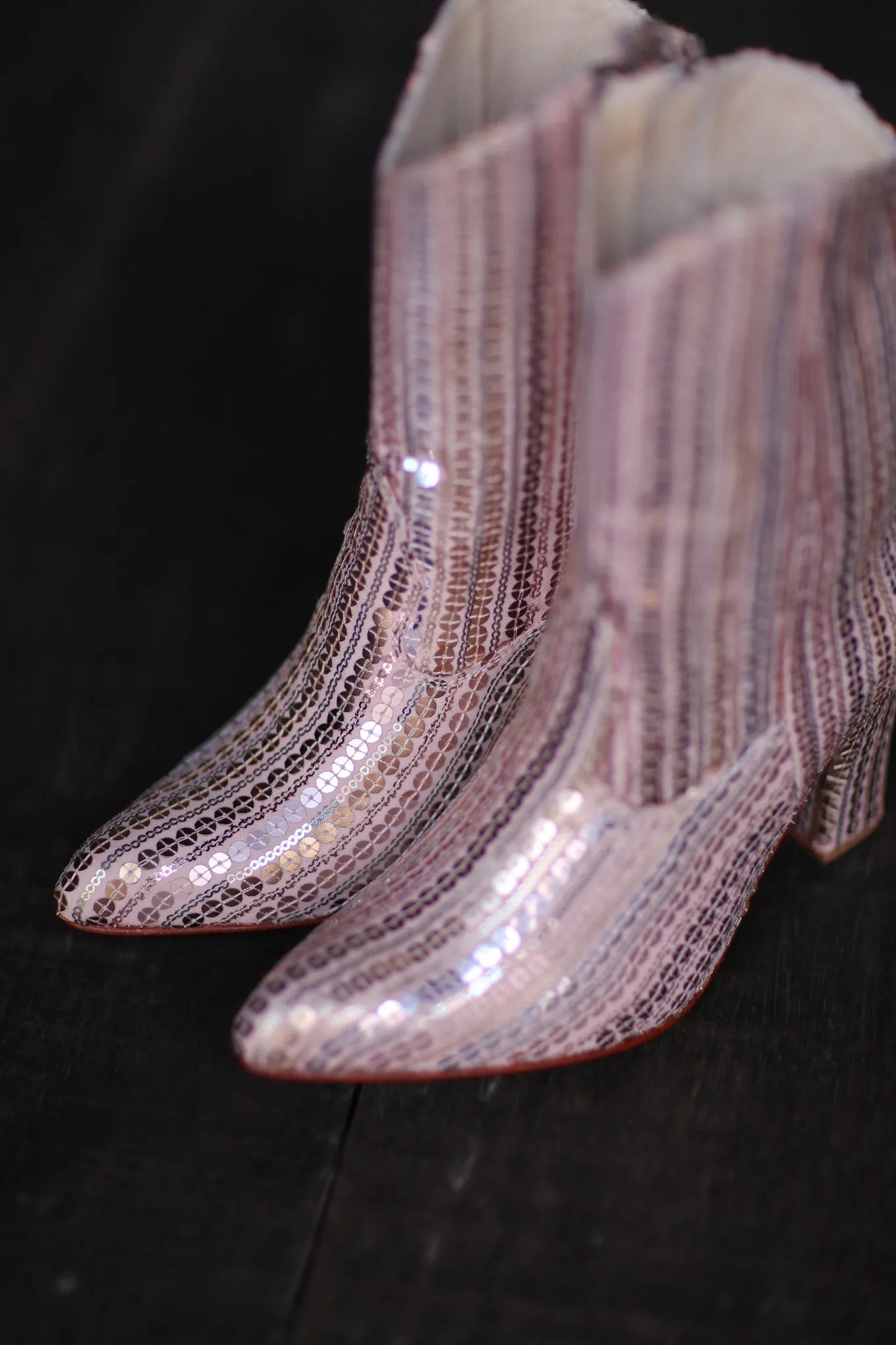 SEQUIN EMBROIDERED HEELED BOOTS SALIB