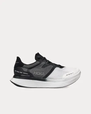 Transport X White / Black Running Shoes