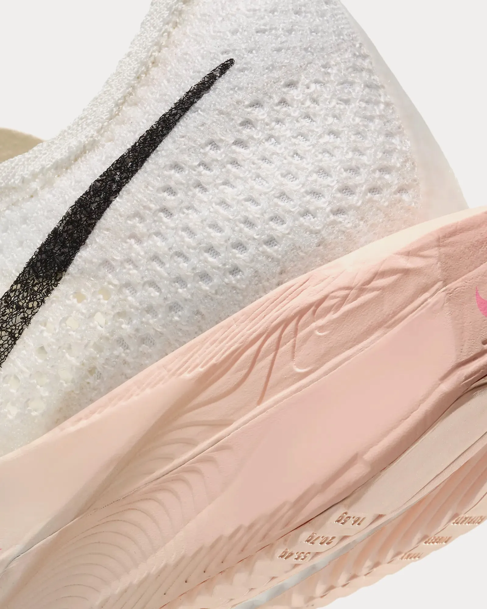 Vaporfly 3 Sail / Crimson Tint / Guava Ice / Black Running Shoes